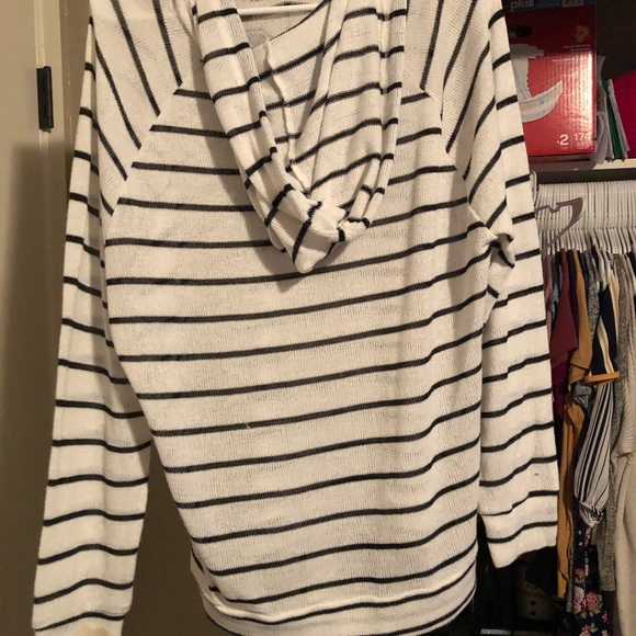 Sweater - Picture 2 of 3